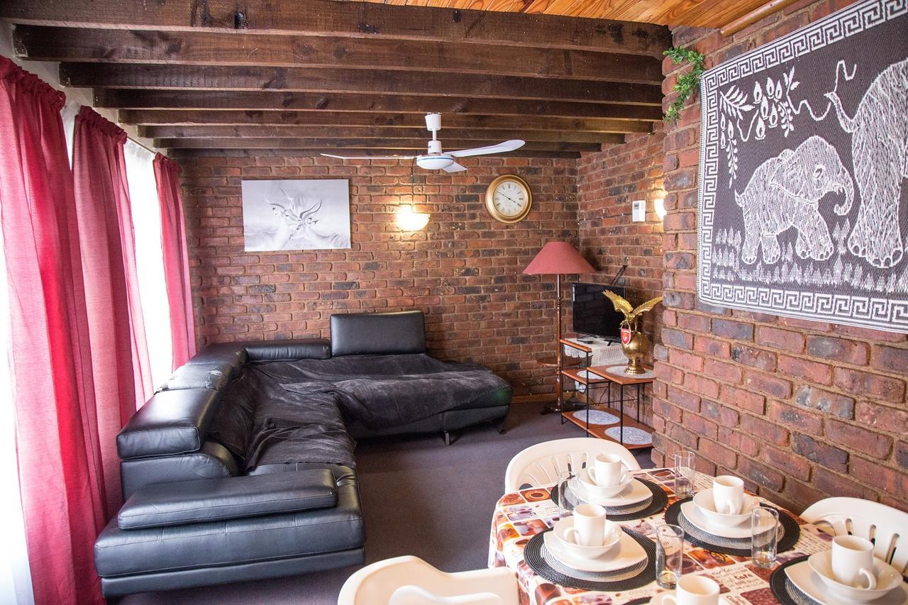 29 Polvy Street Hotel Mbombela Exterior foto
